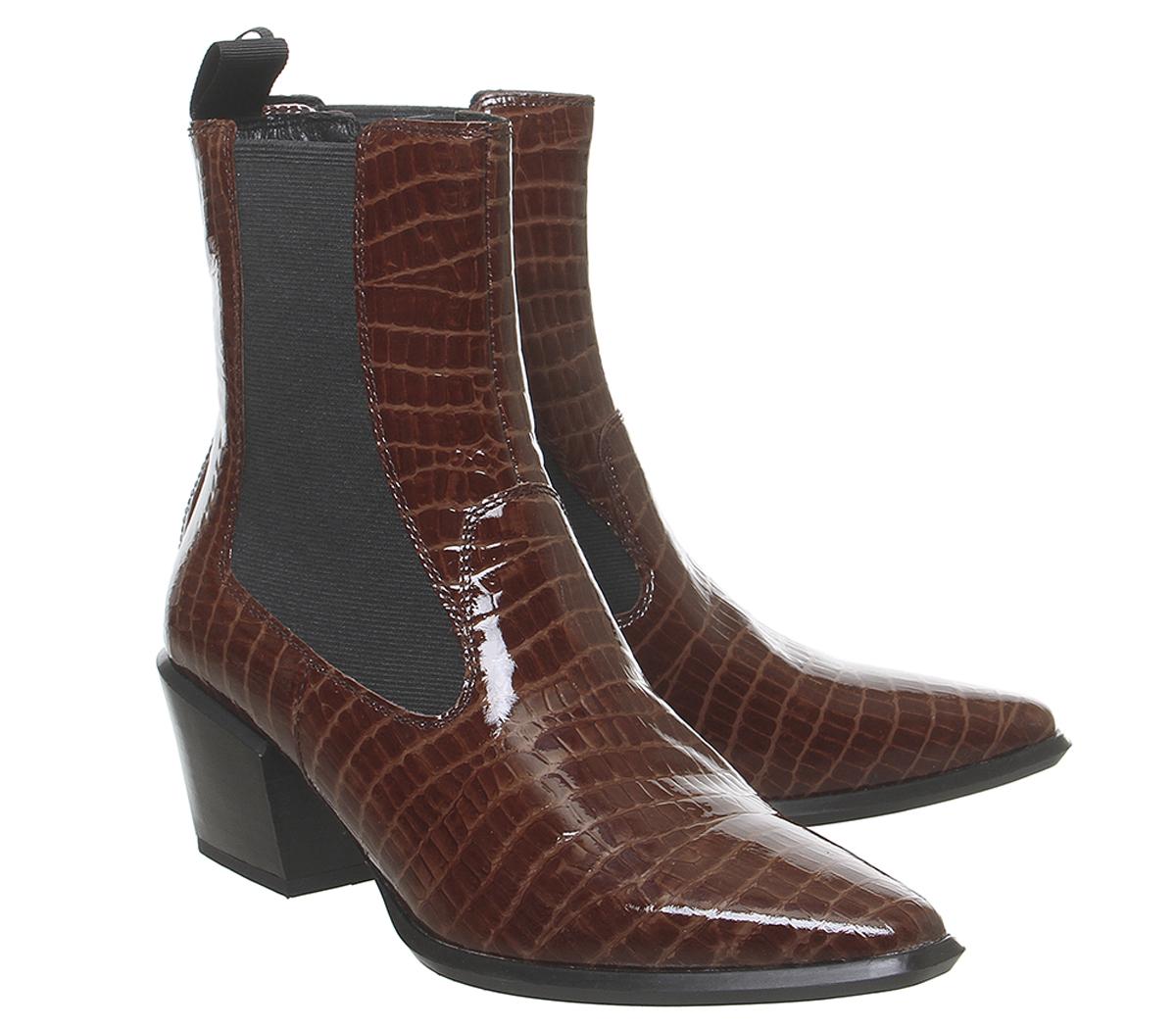 Vagabond Shoemakers Betsy Heel Chelsea Boots Vagabond Shoemakers Betsy Heel Chelsea Boots Brown