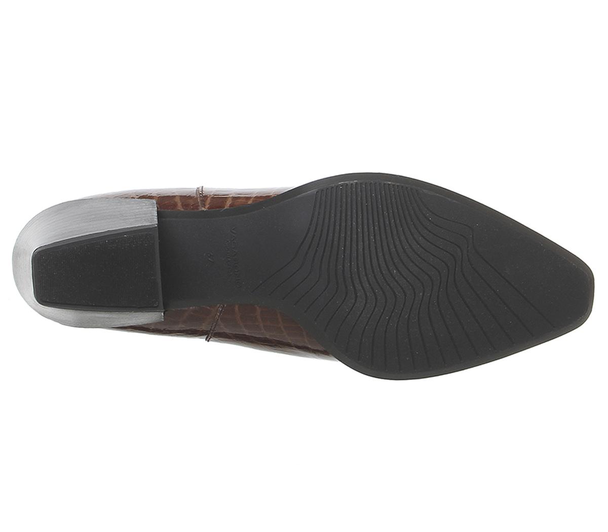 Vagabond Shoemakers Betsy Heel Chelsea Boots Vagabond Shoemakers Betsy Heel Chelsea Boots Brown