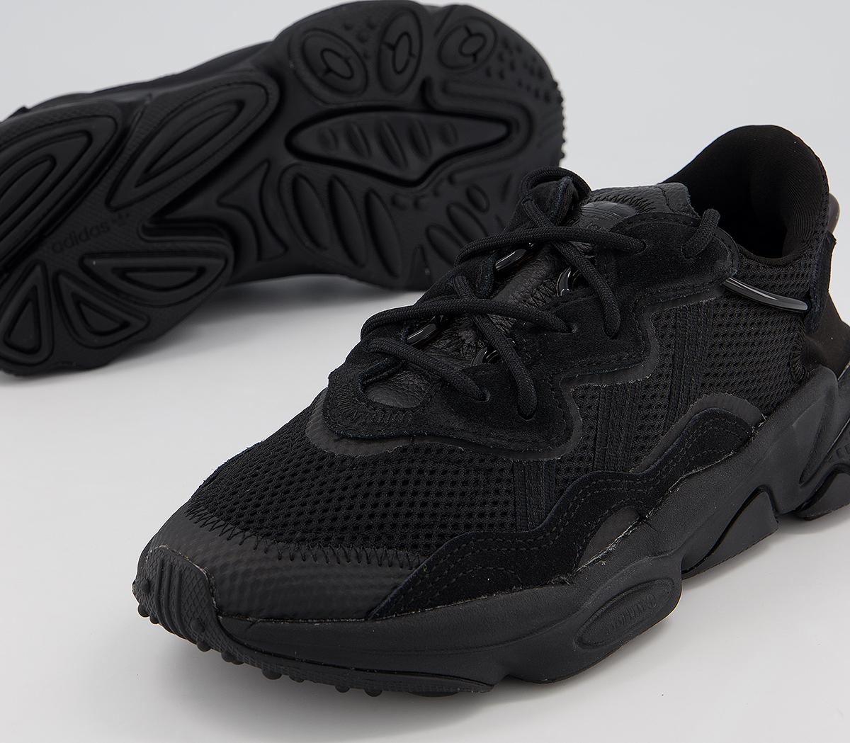 adidas Ozweego Junior Trainers adidas Ozweego Junior Trainers Black Mono