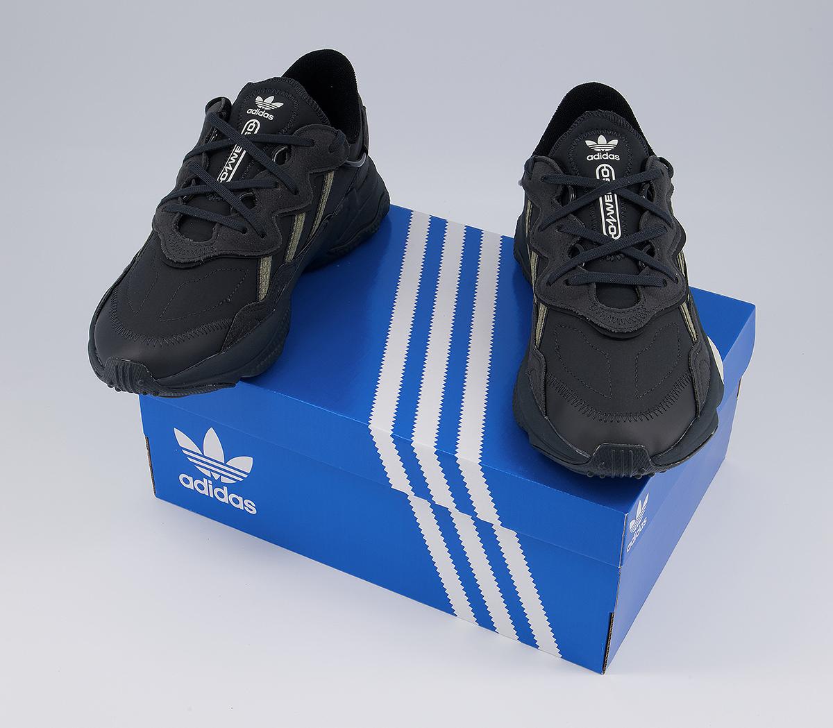 adidas Ozweego Junior Trainers adidas Ozweego Junior Trainers Carbon White