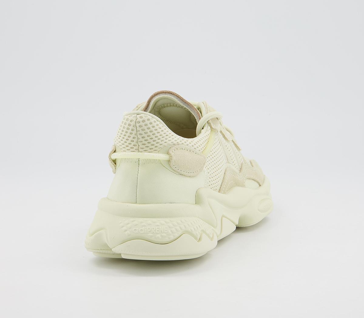 adidasOzweego Junior TrainersSand