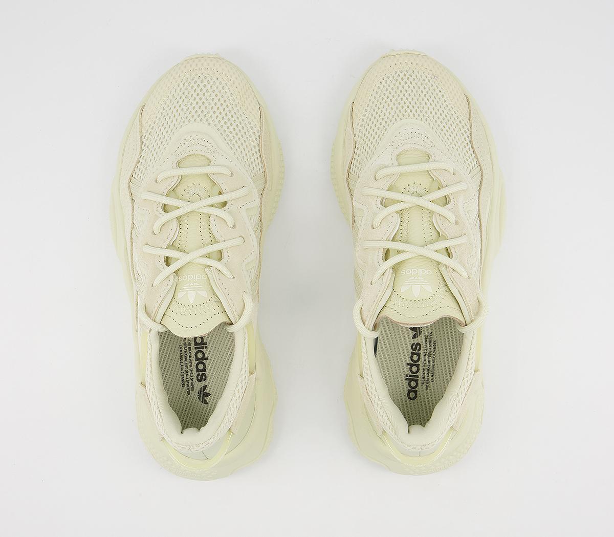 adidasOzweego Junior TrainersSand
