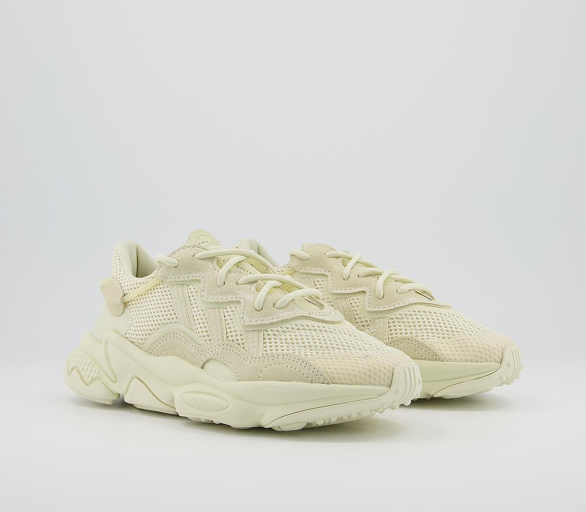adidasOzweego Junior TrainersSand