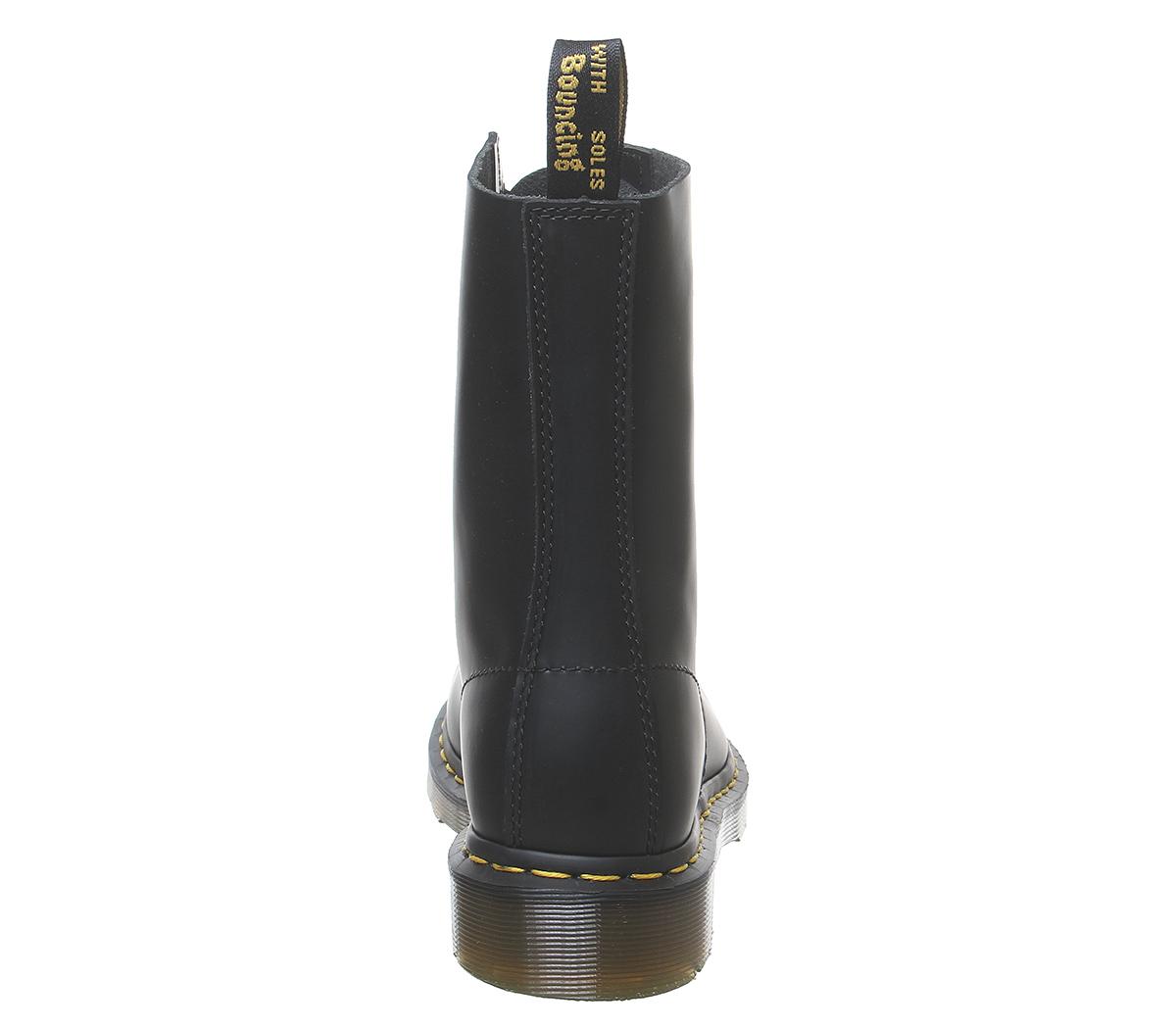 Dr. Martens1490 10 Eye BootBlack
