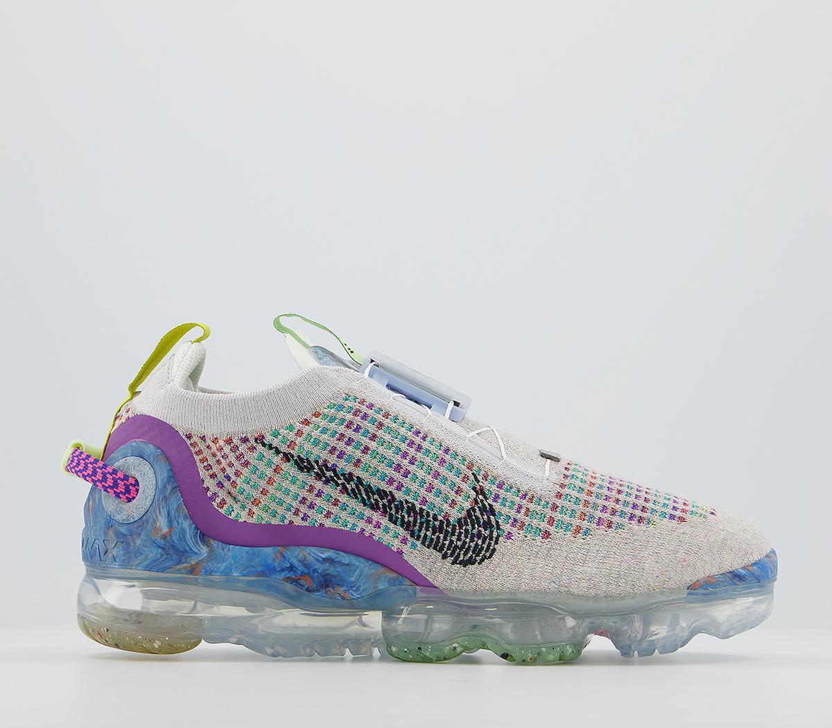 womens trainers vapormax