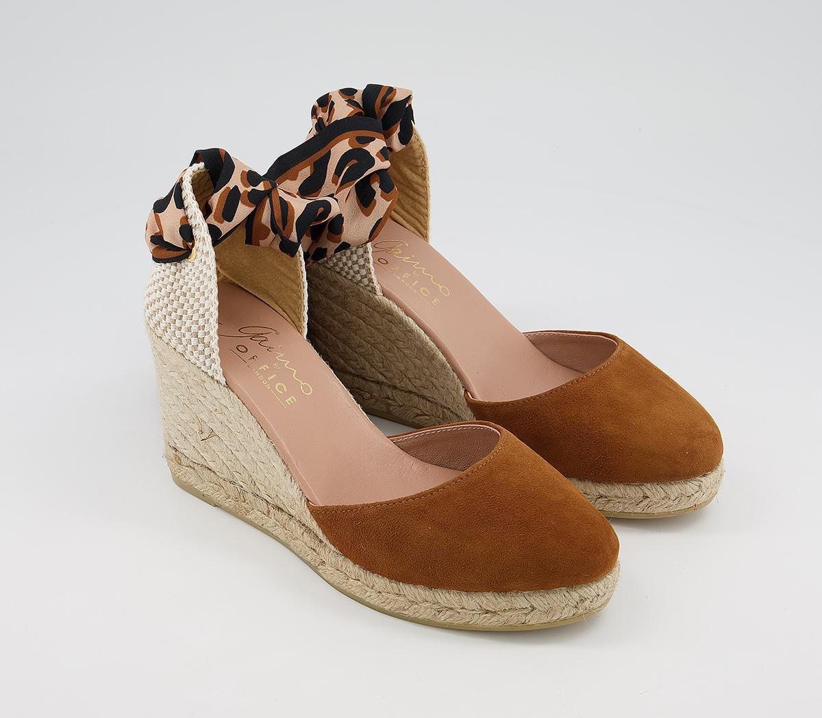 Gaimo for OFFICEGlobo Ankle Wrap SandalTan Leopard