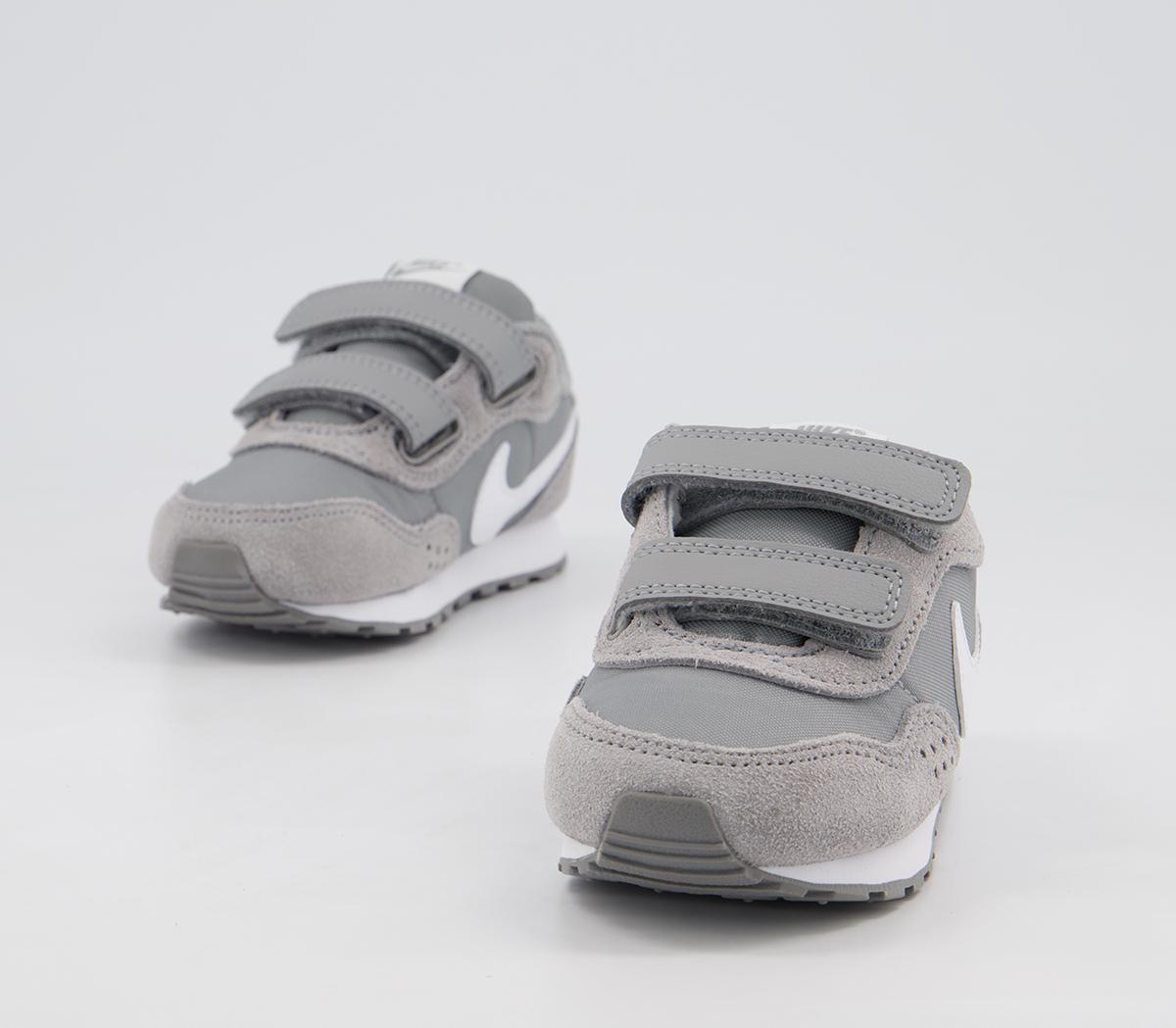 Nike Md Valiant Infant Trainers Nike Md Valiant Infant Trainers Particle Grey White