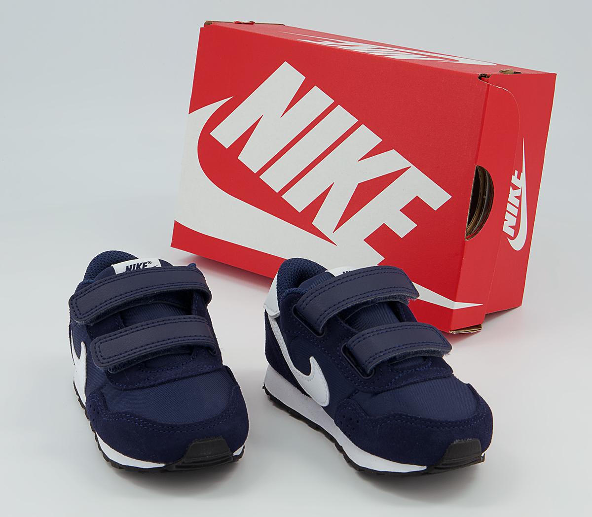 Nike Md Valiant Infant Trainers Nike Md Valiant Infant Trainers Midnight Navy White