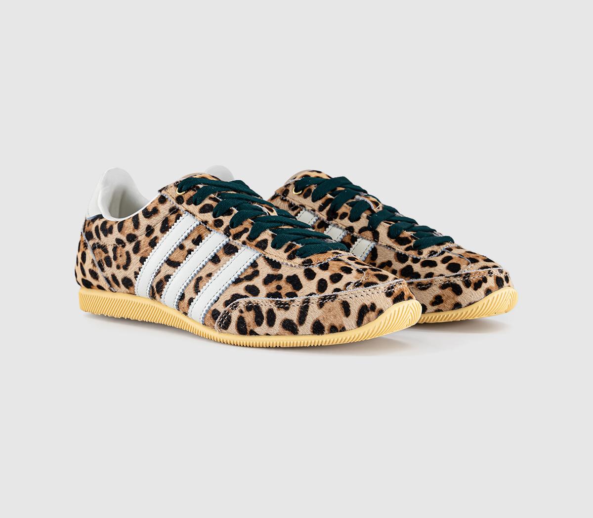 adidas Japan Trainers Magic Beige Ivory Aurora Ivy - Unisex Sports