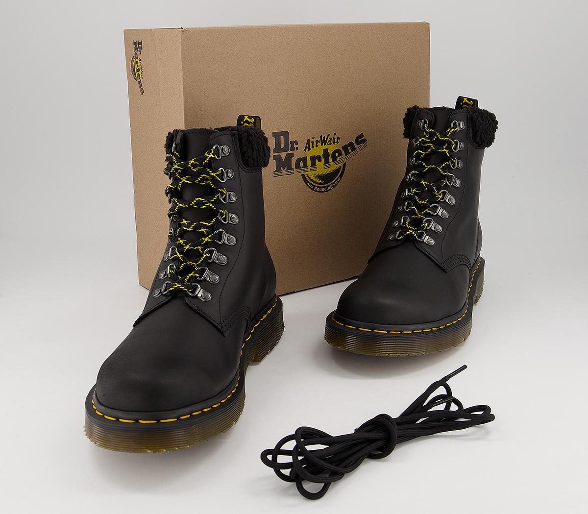 Dr. Martens1460 Collar BootsBlack Snowplow