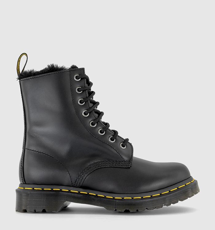 Dr martens serena hot sale 8 eye boots