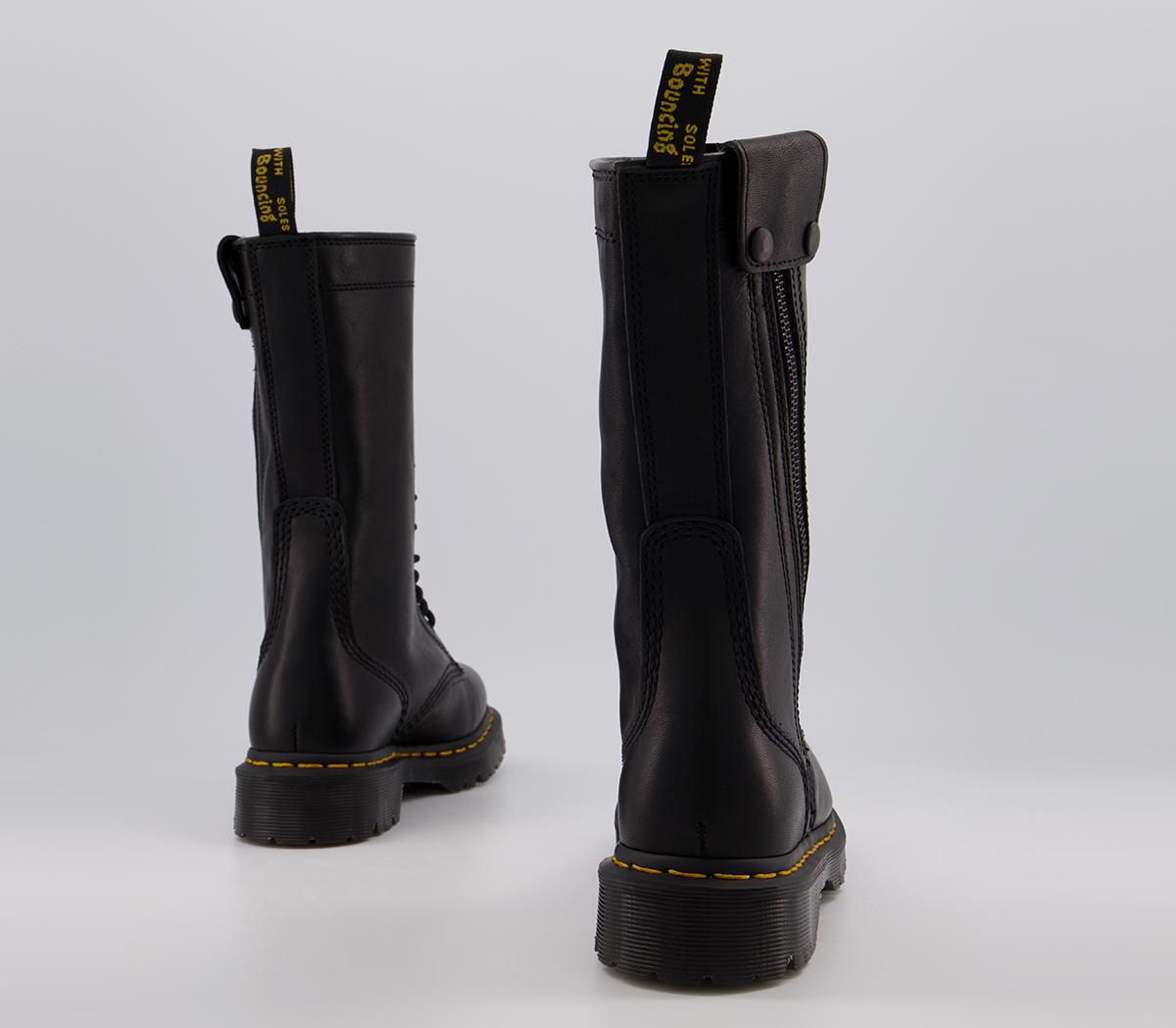 Dr. MartensHanley 14 Eye Boot Dr. MartensHanley 14 Eye BootBlack