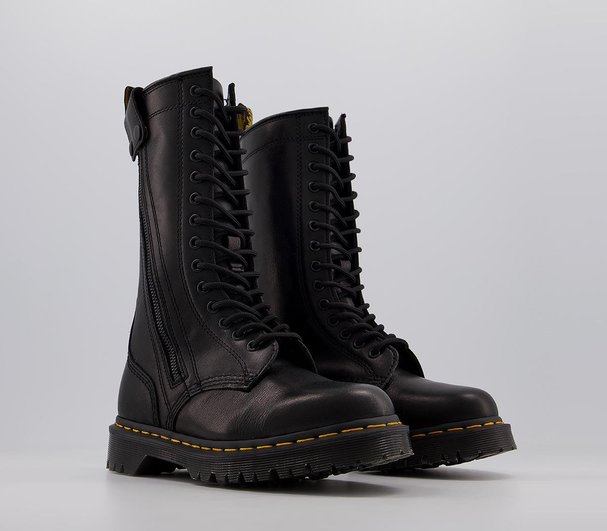 Dr. MartensHanley 14 Eye Boot Dr. MartensHanley 14 Eye BootBlack