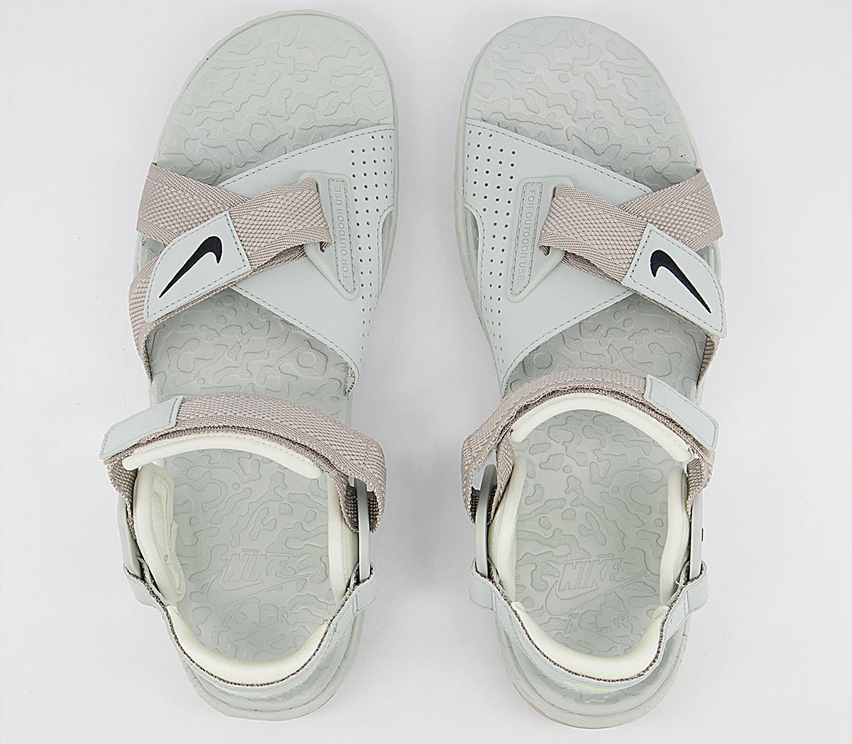 Nike Acg Air Deschutz Sandals Nike Acg Air Deschutz Sandals Cream Black