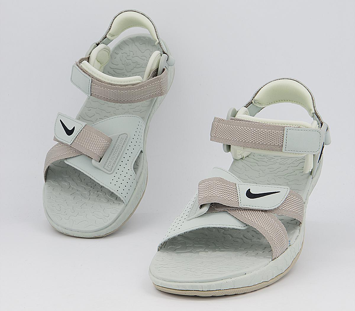 Nike Acg Air Deschutz Sandals Nike Acg Air Deschutz Sandals Cream Black