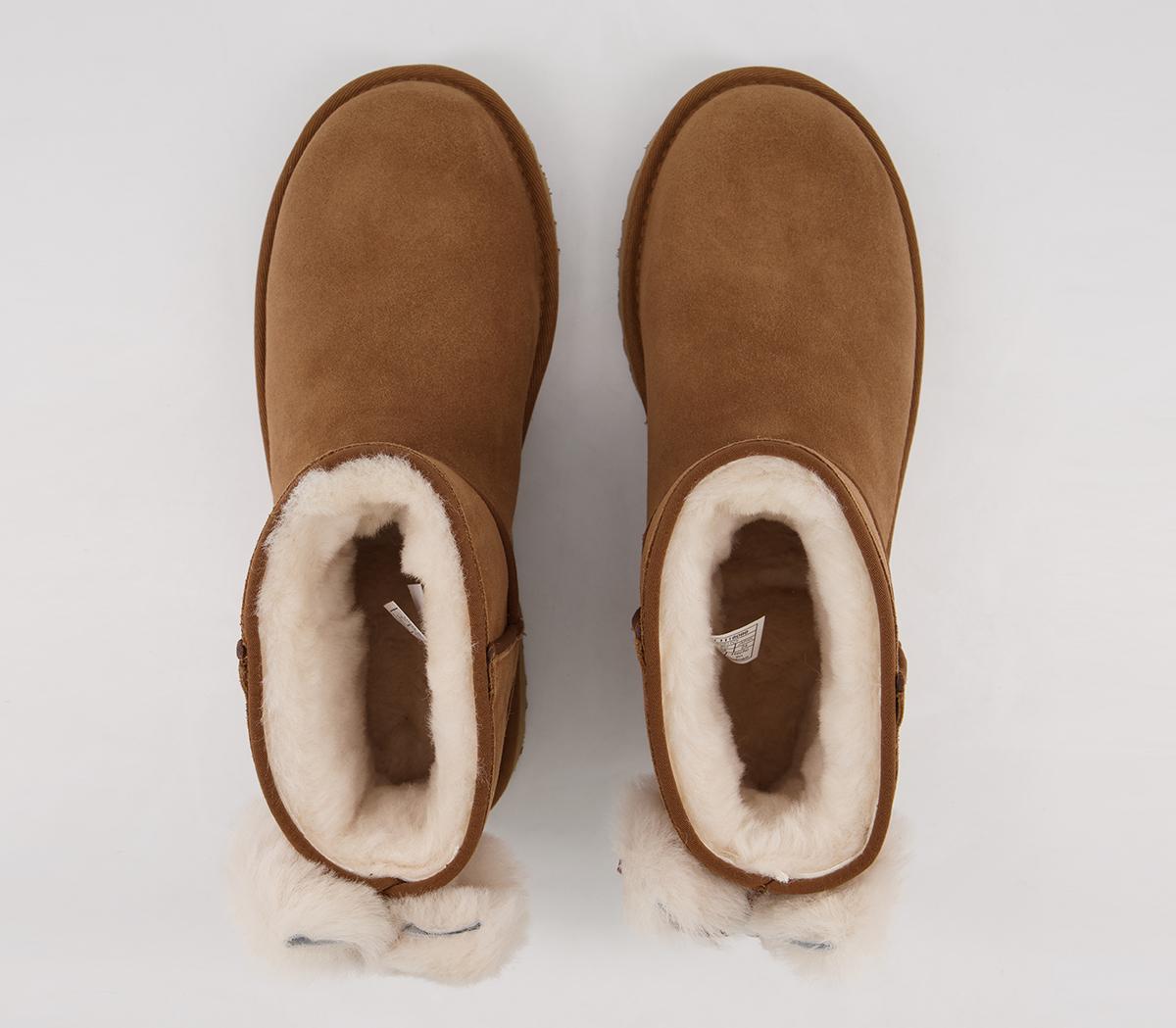 UGGClassic Mini BowChestnut