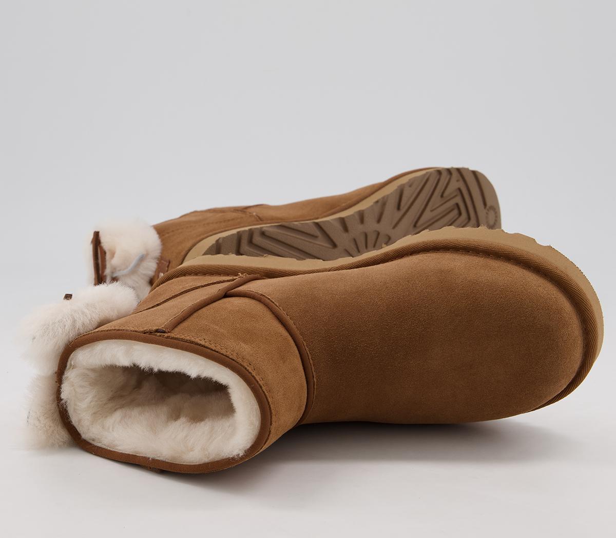 UGGClassic Mini BowChestnut
