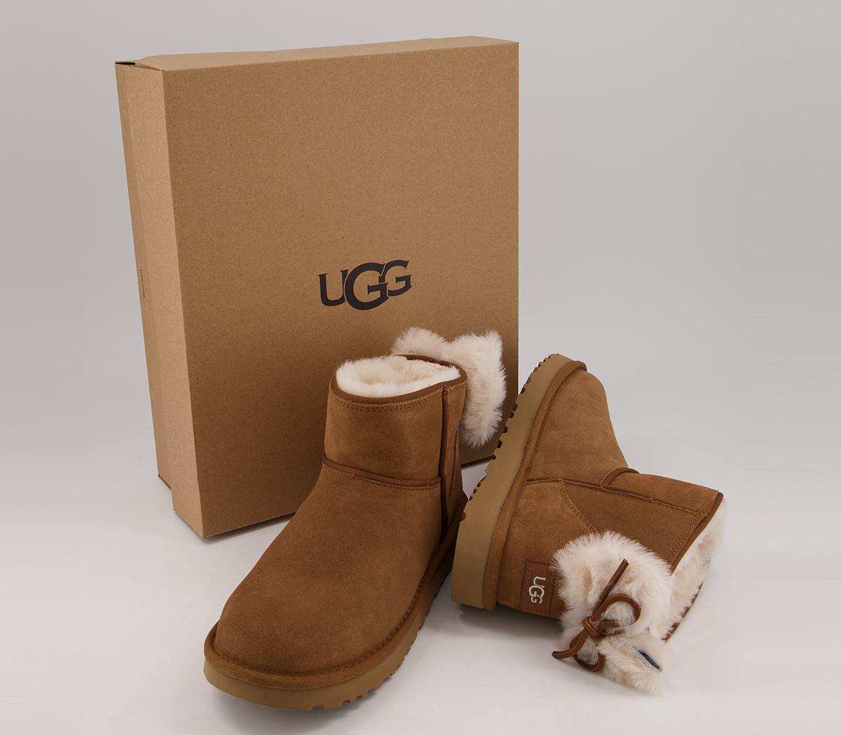 UGGClassic Mini BowChestnut