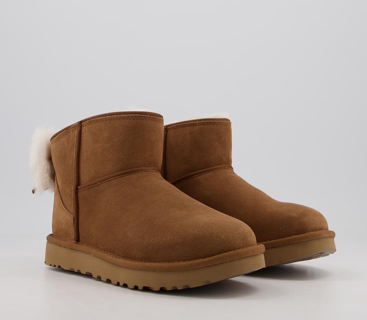 UGGClassic Mini BowChestnut