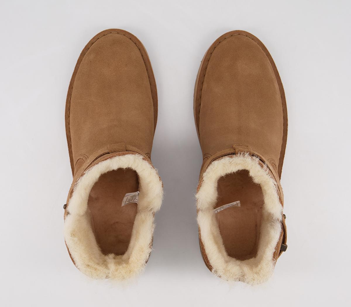 UGG Elisa Boots UGG Elisa Boots Chestnut