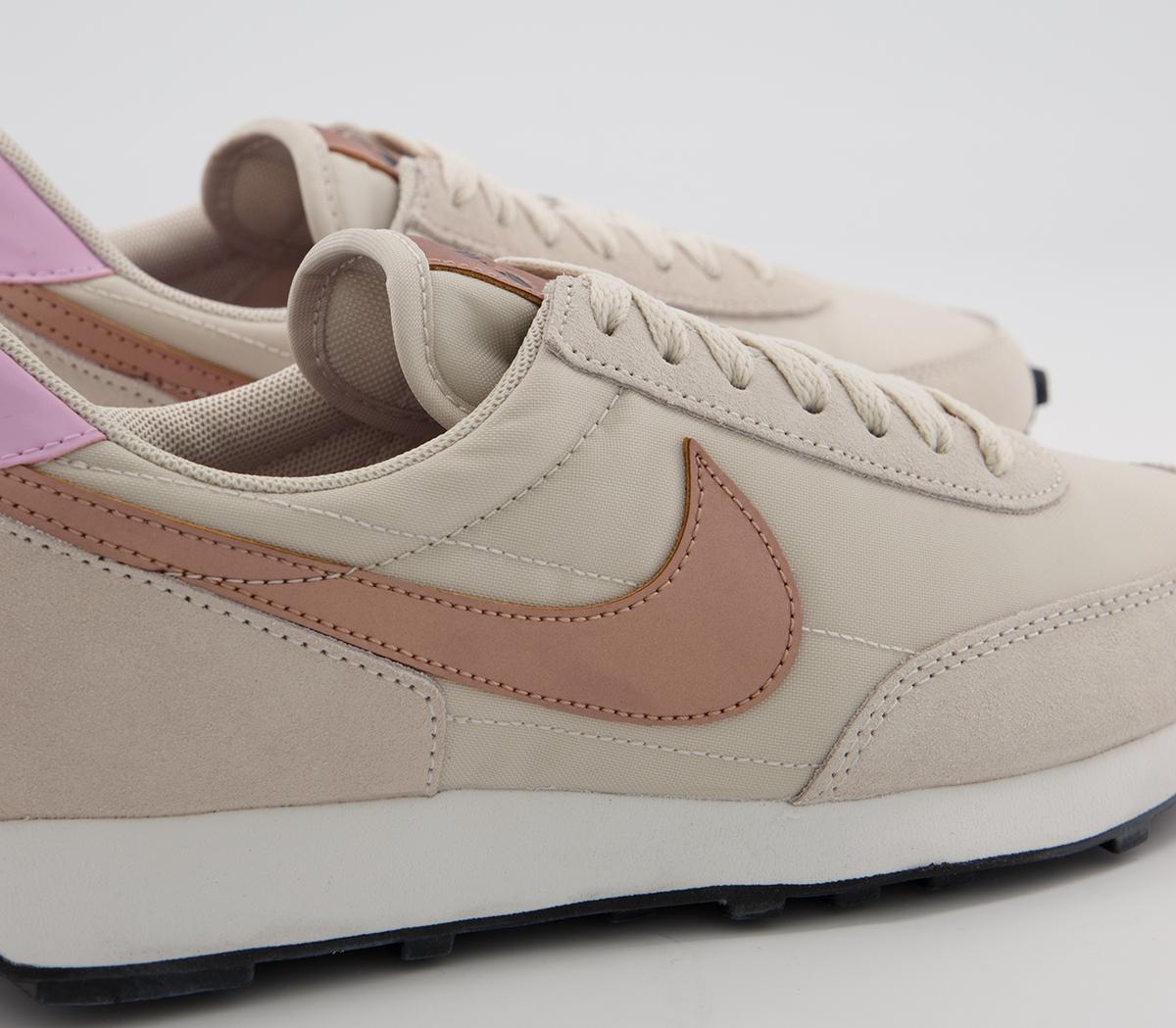 NikeDaybreak Type NikeDaybreak TypeLight Orewood Brown Metallic Red Bronze Black
