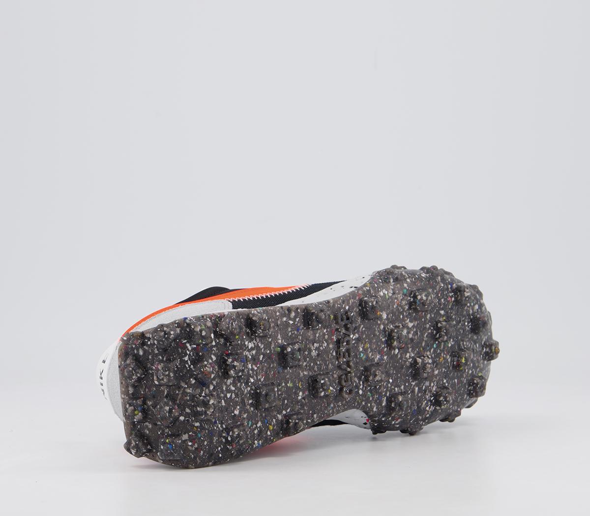 NikeWaffle Racer CraterSummit White Hyper Crimson Photon Dust
