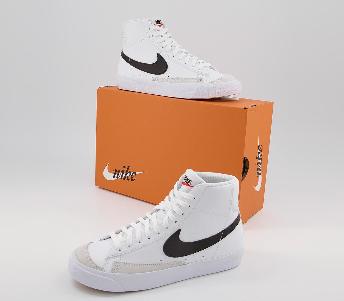 NikeBlazer Mid '77 Junior Trainers NikeBlazer Mid '77 Junior TrainersWhite Black