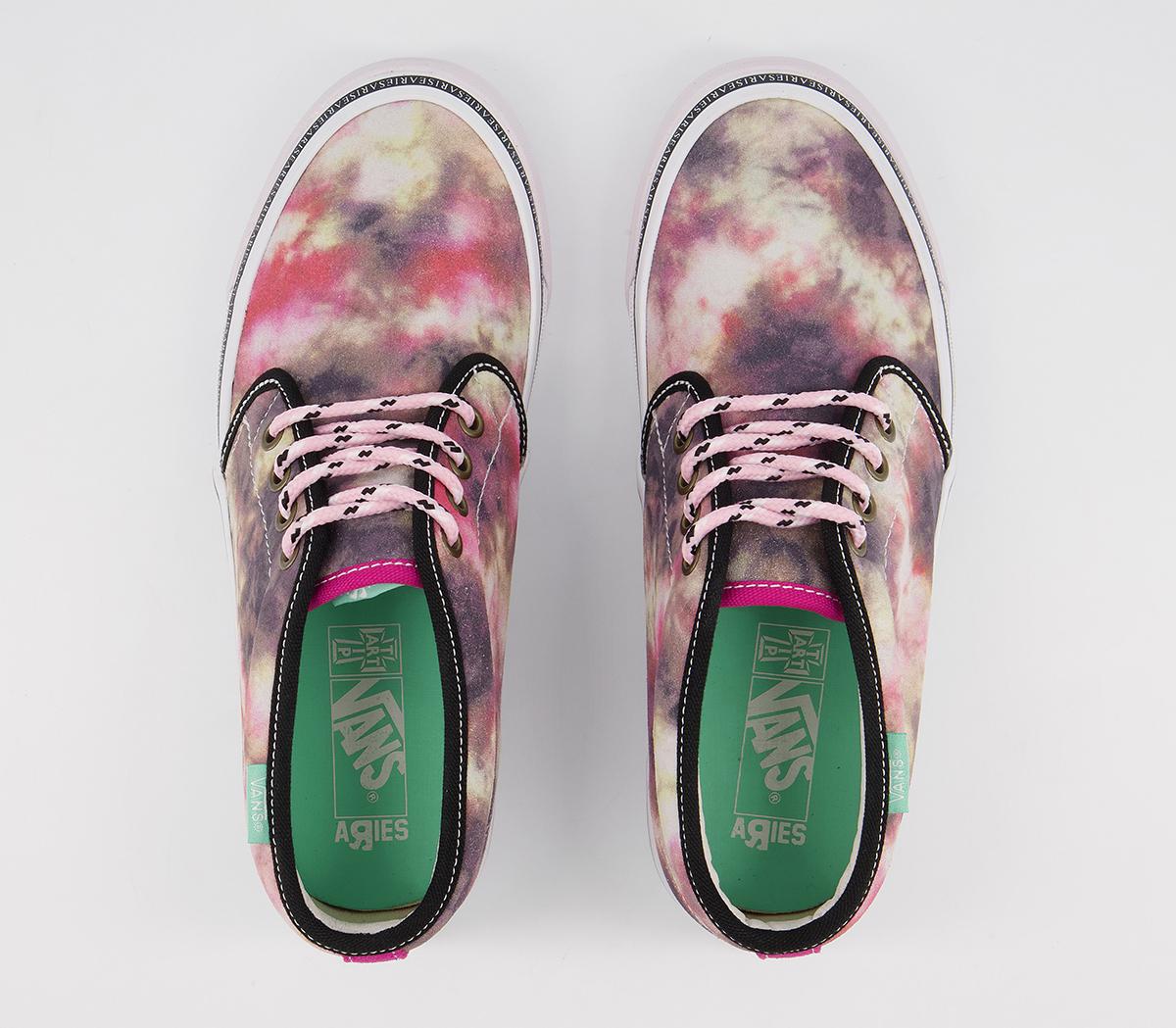 Vans Og Chukka Boot Lx Trainers Vans Og Chukka Boot Lx Trainers Aries Tie Dye