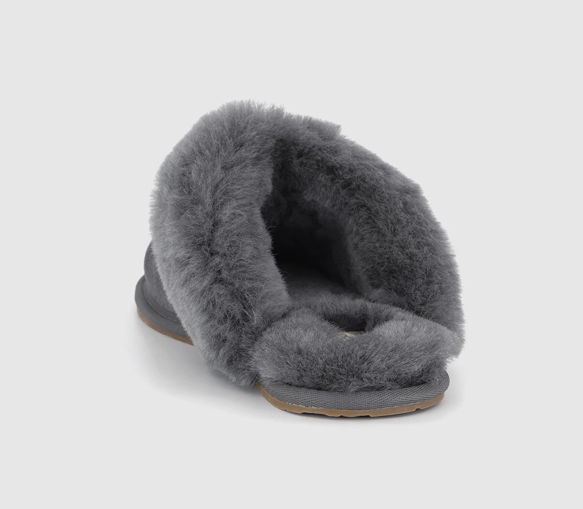 UGG Scuffette II Metal Logo Slippers UGG Scuffette II Metal Logo Slippers Grey