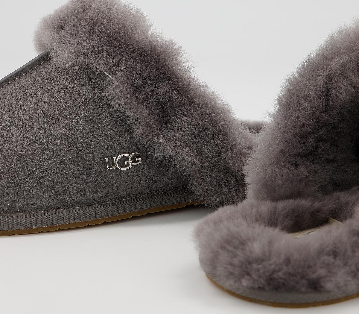 Ugg Scuffette Ii Metal Logo Slippers Grey Flat Shoes For Women 9330