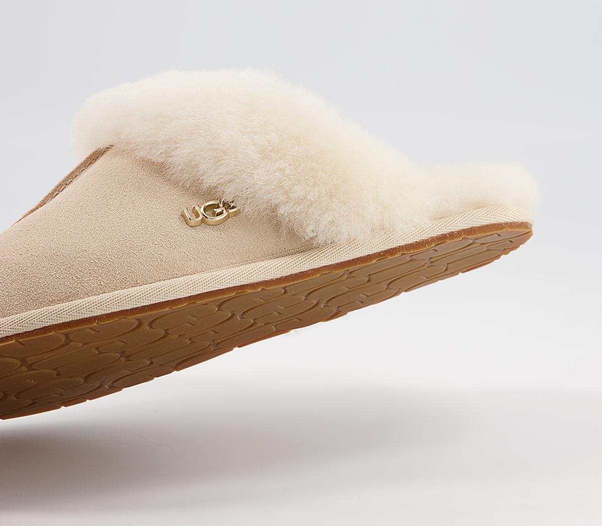 UGGScuffette II Metal Logo Slippers UGGScuffette II Metal Logo SlippersCream