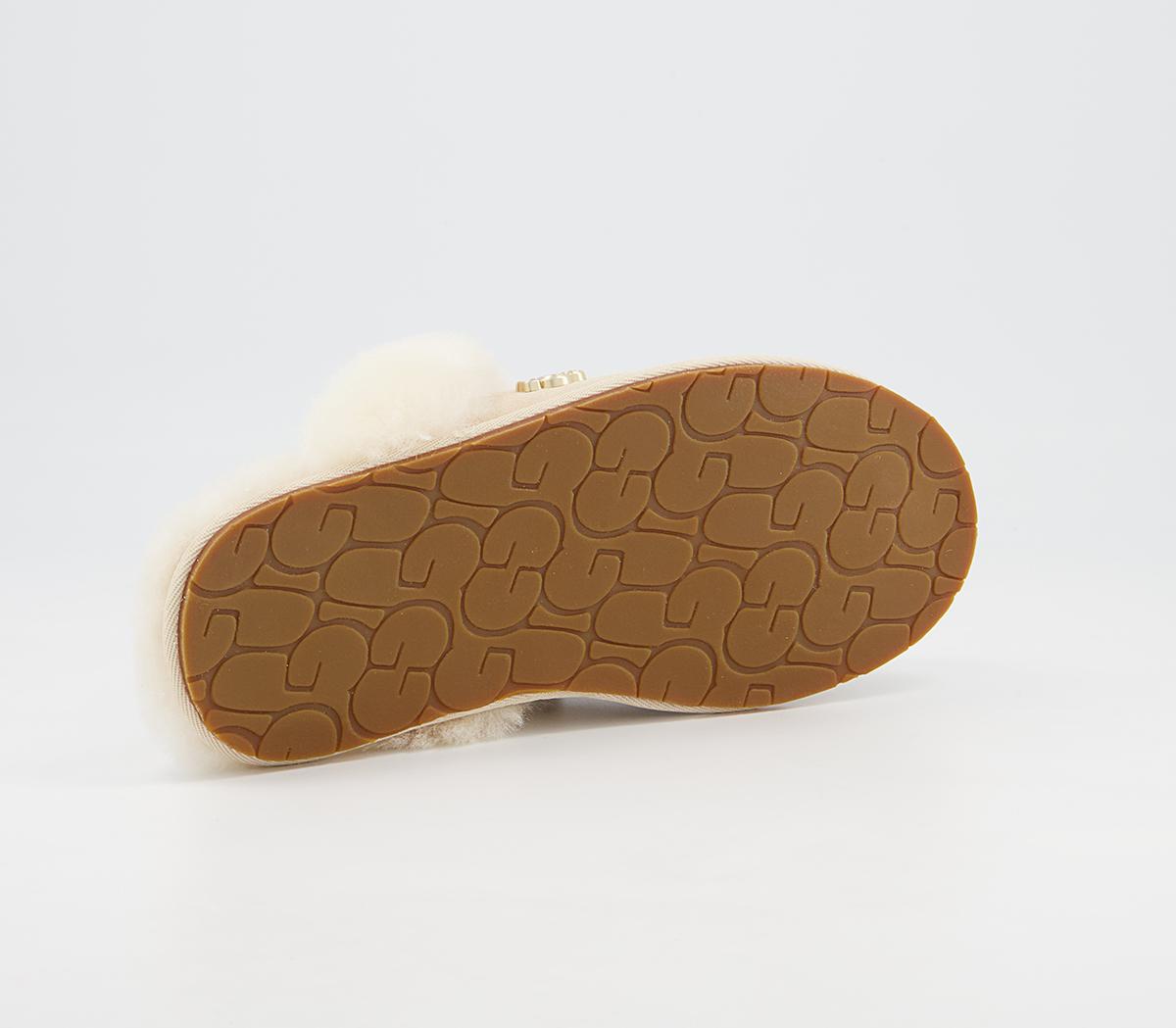 UGGScuffette II Metal Logo Slippers UGGScuffette II Metal Logo SlippersCream