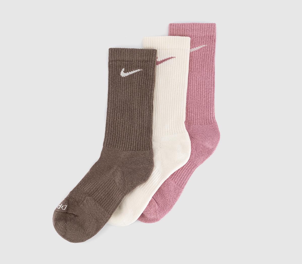 NikeCrew Socks 3 Pair NikeCrew Socks 3 PairPink Brown Cream