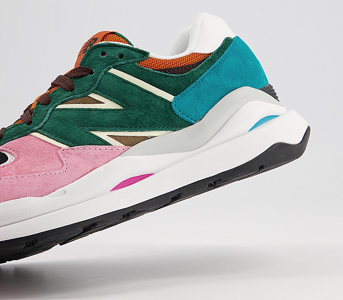 New Balance M5740 Trainers New Balance M5740 Trainers Night Watch Green Pink