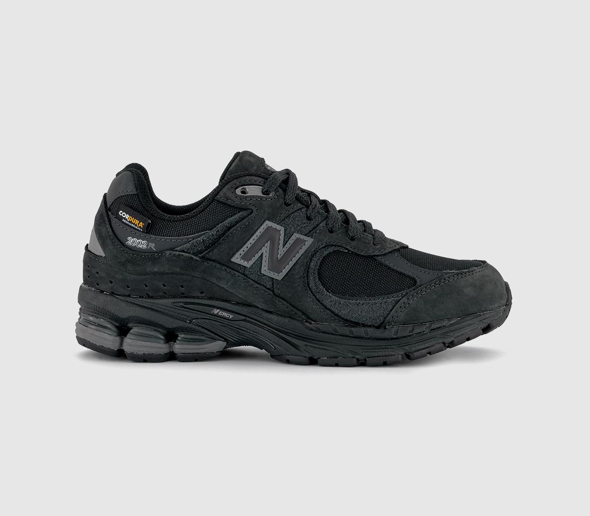 New Balance 2002 Trainers Black, 4.5