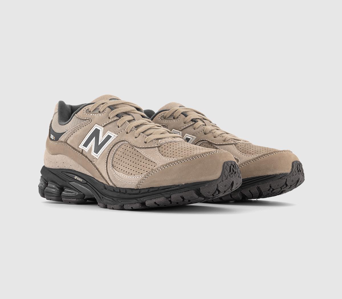 New Balance2002R TrainersDriftwood Black