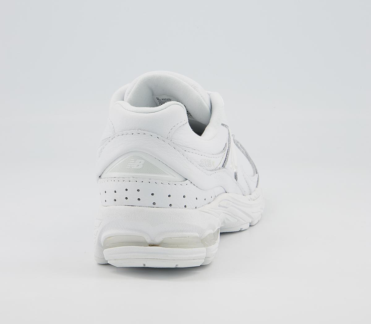 New Balance 2002 Trainers New Balance 2002 Trainers Munsell White