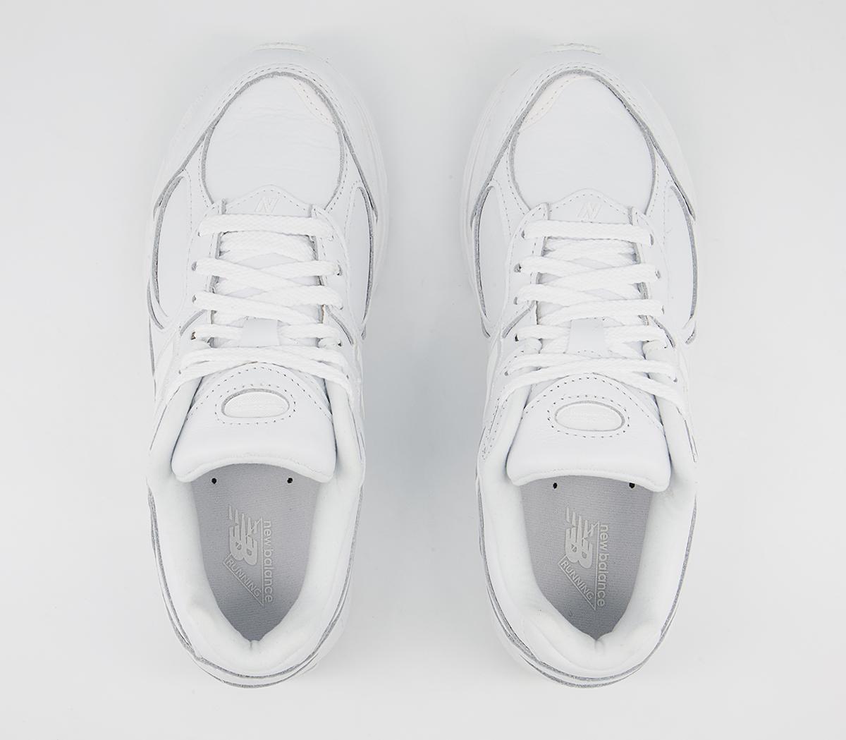 New Balance 2002 Trainers New Balance 2002 Trainers Munsell White