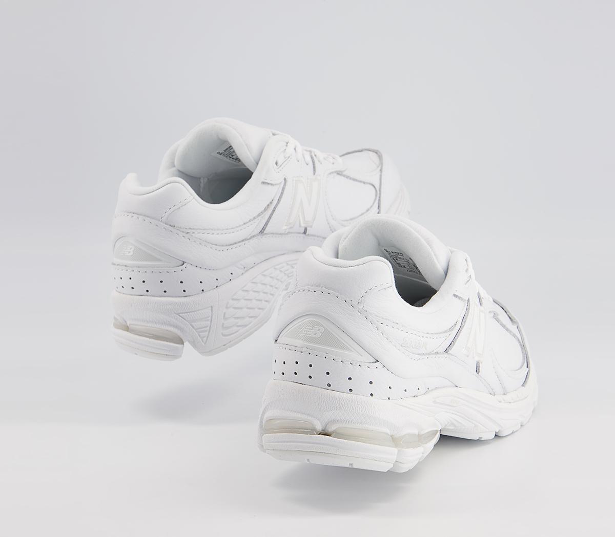 New Balance 2002 Trainers New Balance 2002 Trainers Munsell White