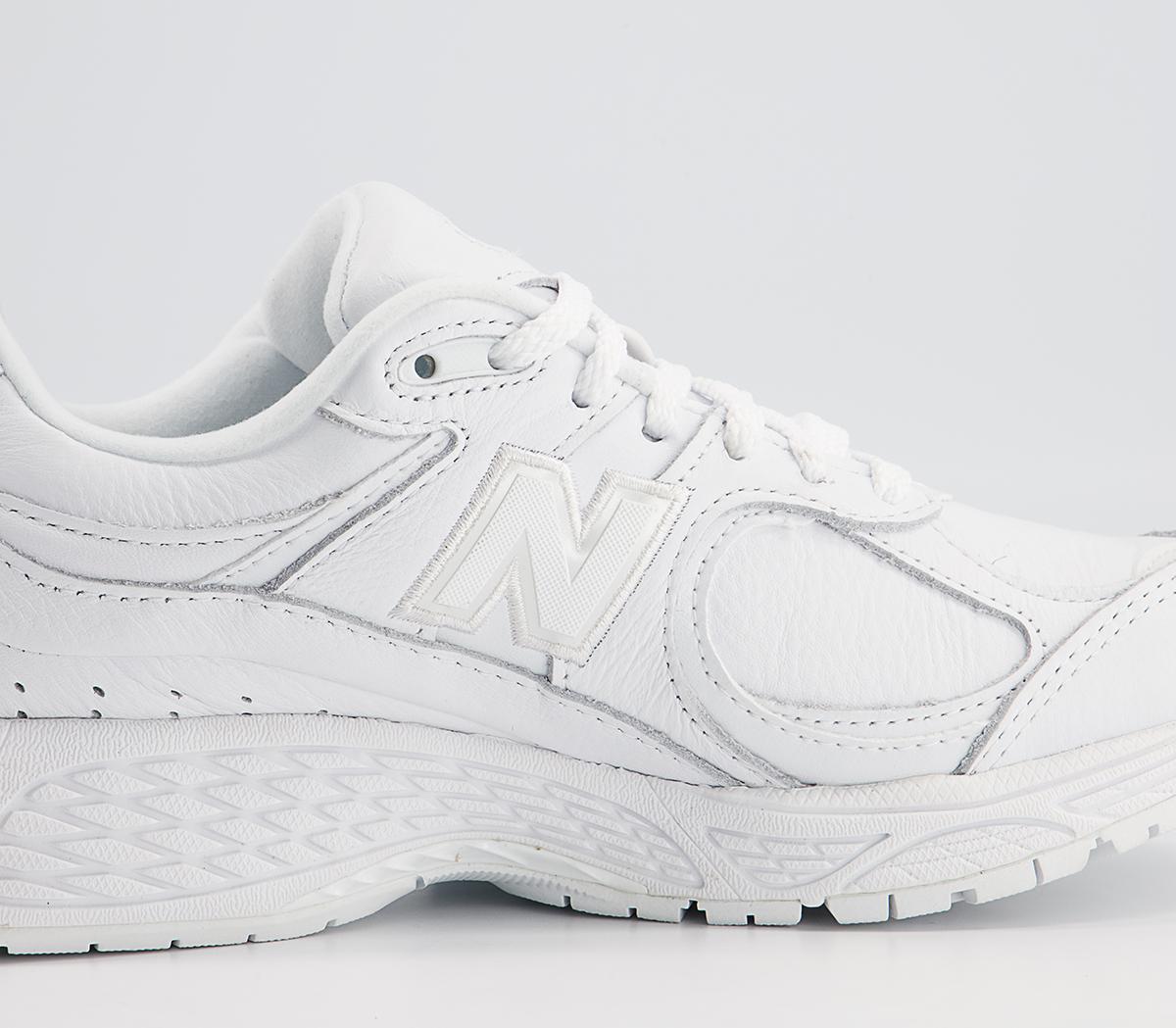 New Balance 2002 Trainers New Balance 2002 Trainers Munsell White