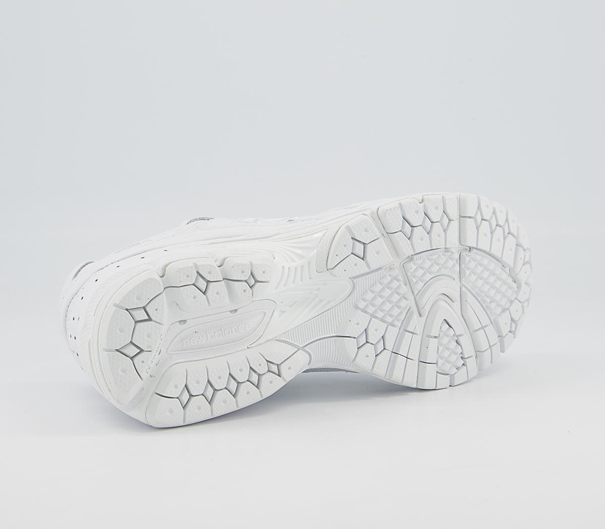 New Balance 2002 Trainers New Balance 2002 Trainers Munsell White