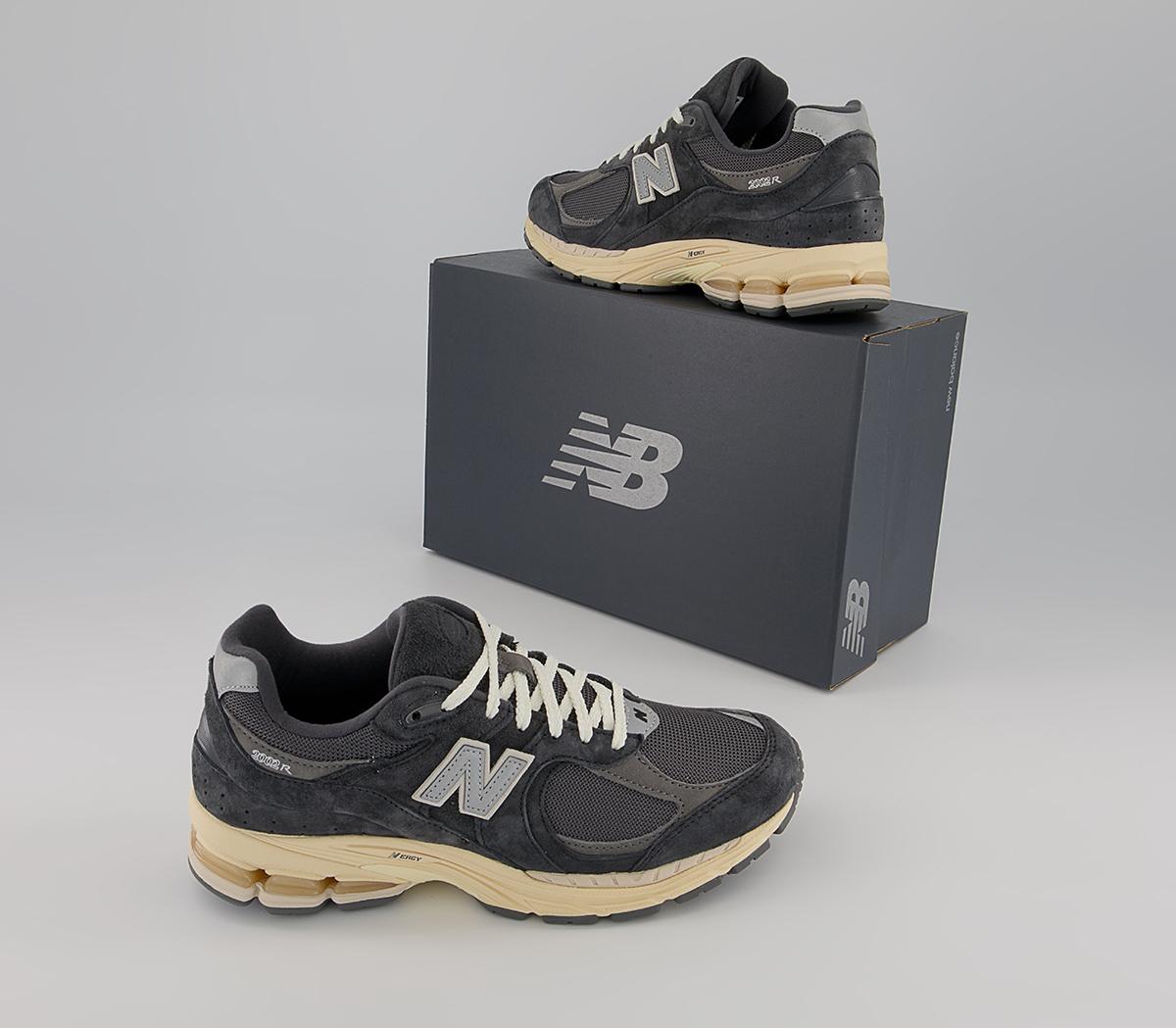 New Balance 2002 Trainers New Balance 2002 Trainers Phantom