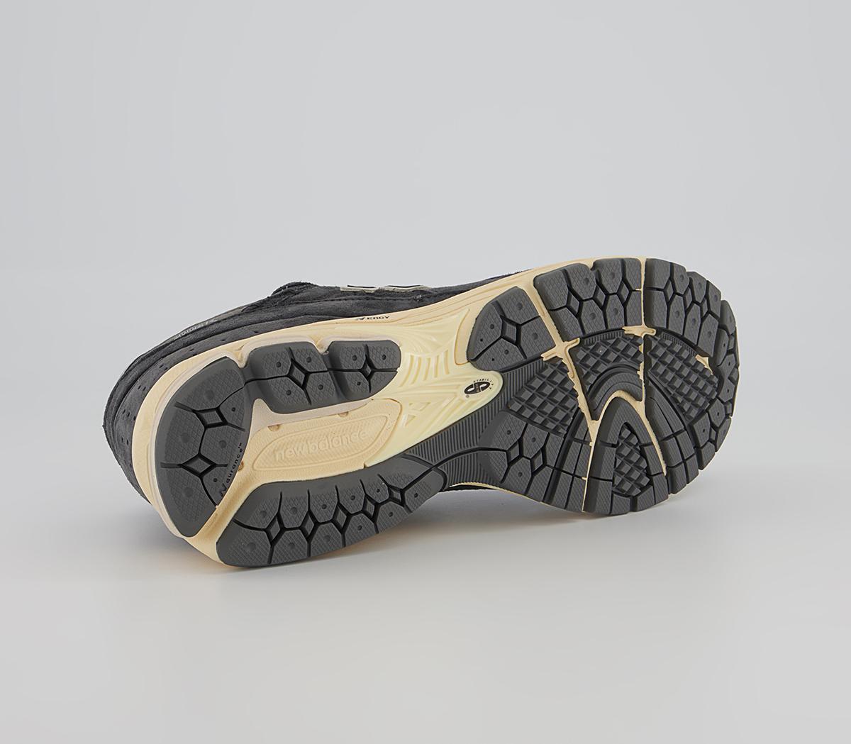 New Balance 2002 Trainers New Balance 2002 Trainers Phantom