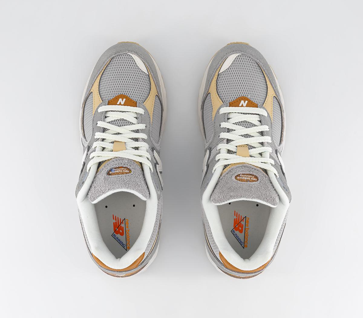 New Balance2002R Trainers Concrete White