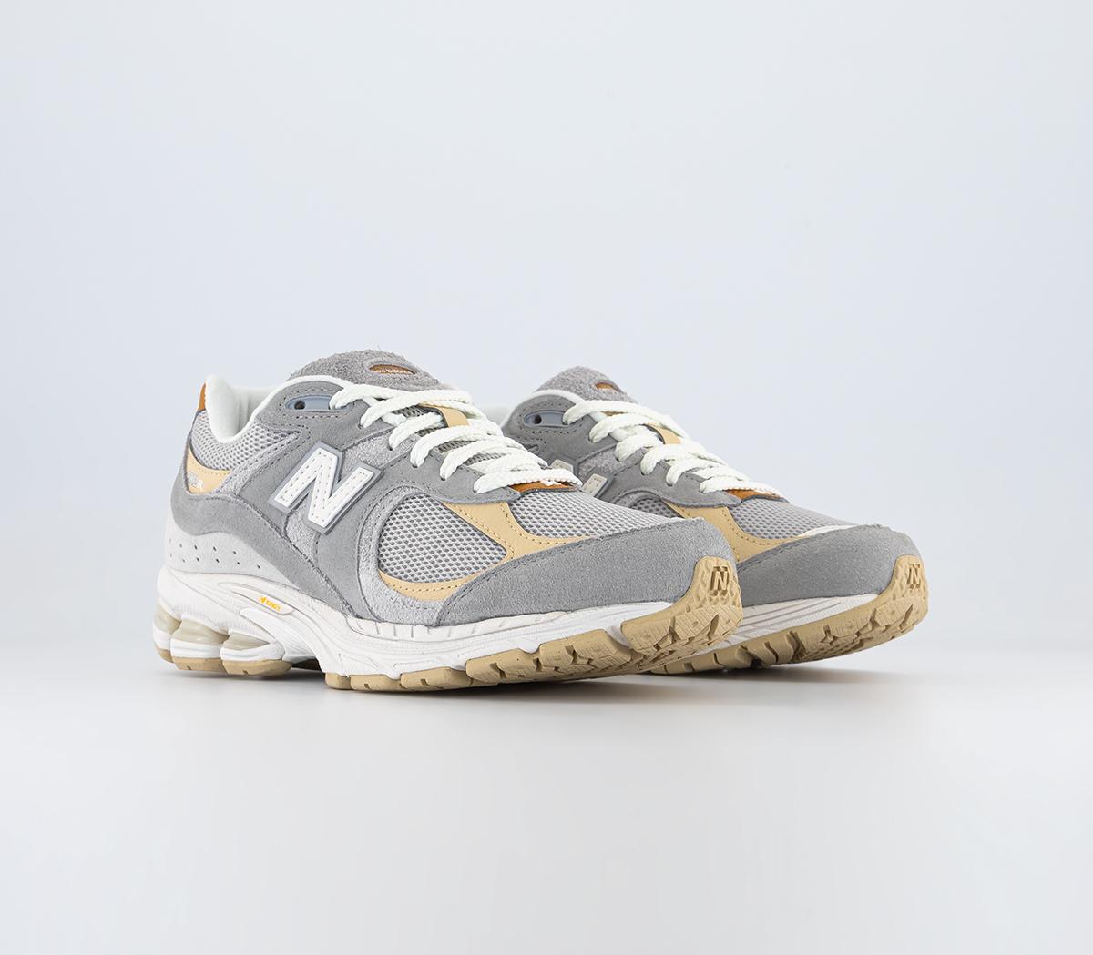New Balance2002R Trainers Concrete White