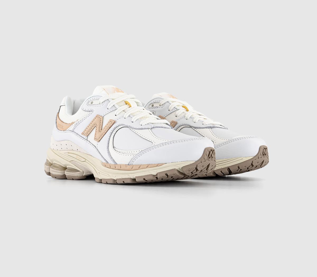 New Balance2002R TrainersBright White Offwhite Nude