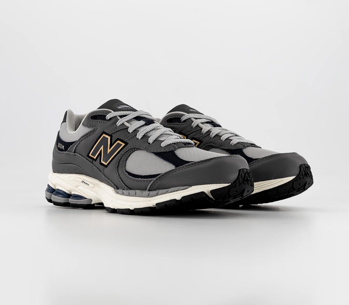 New Balance 2002R Trainers Castlerock Unisex Sports