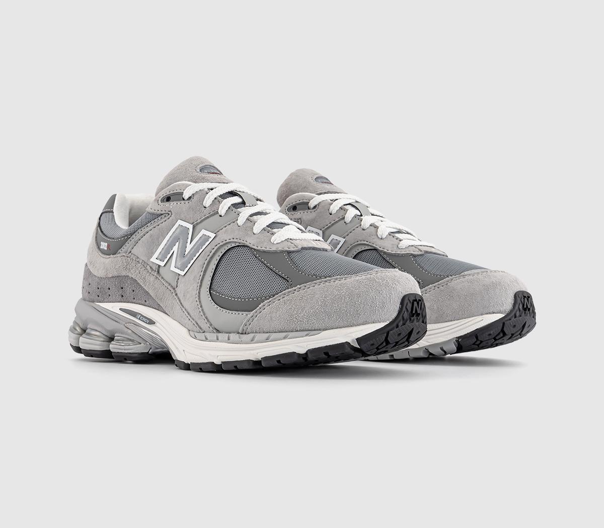 New Balance 2002R GORE-TEX Trainers Concrete Grey - Unisex Sports