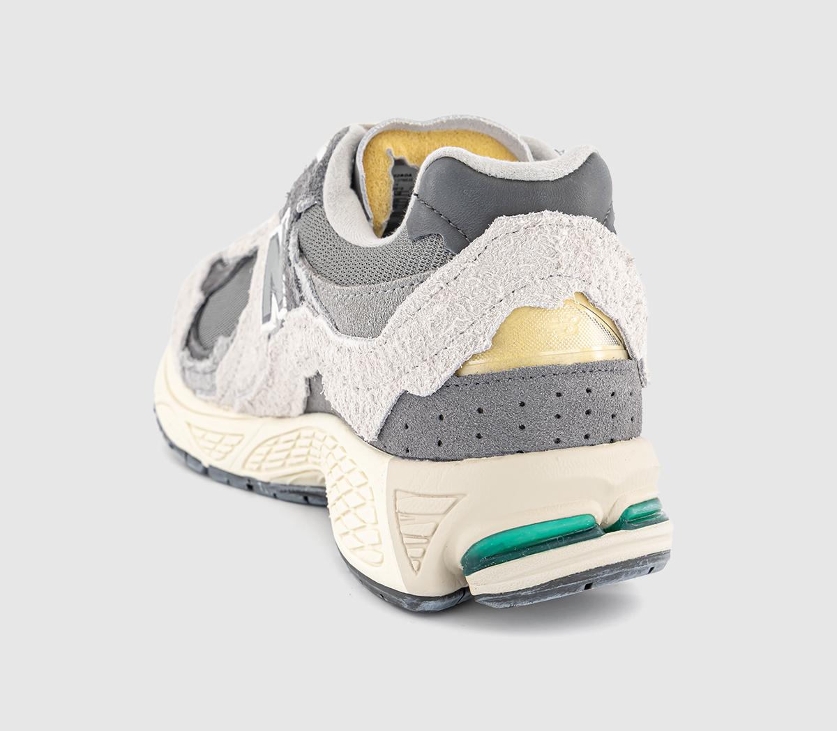 New Balance2002  Protection Pack 'Rain Cloud' TrainersRain Cloud 2