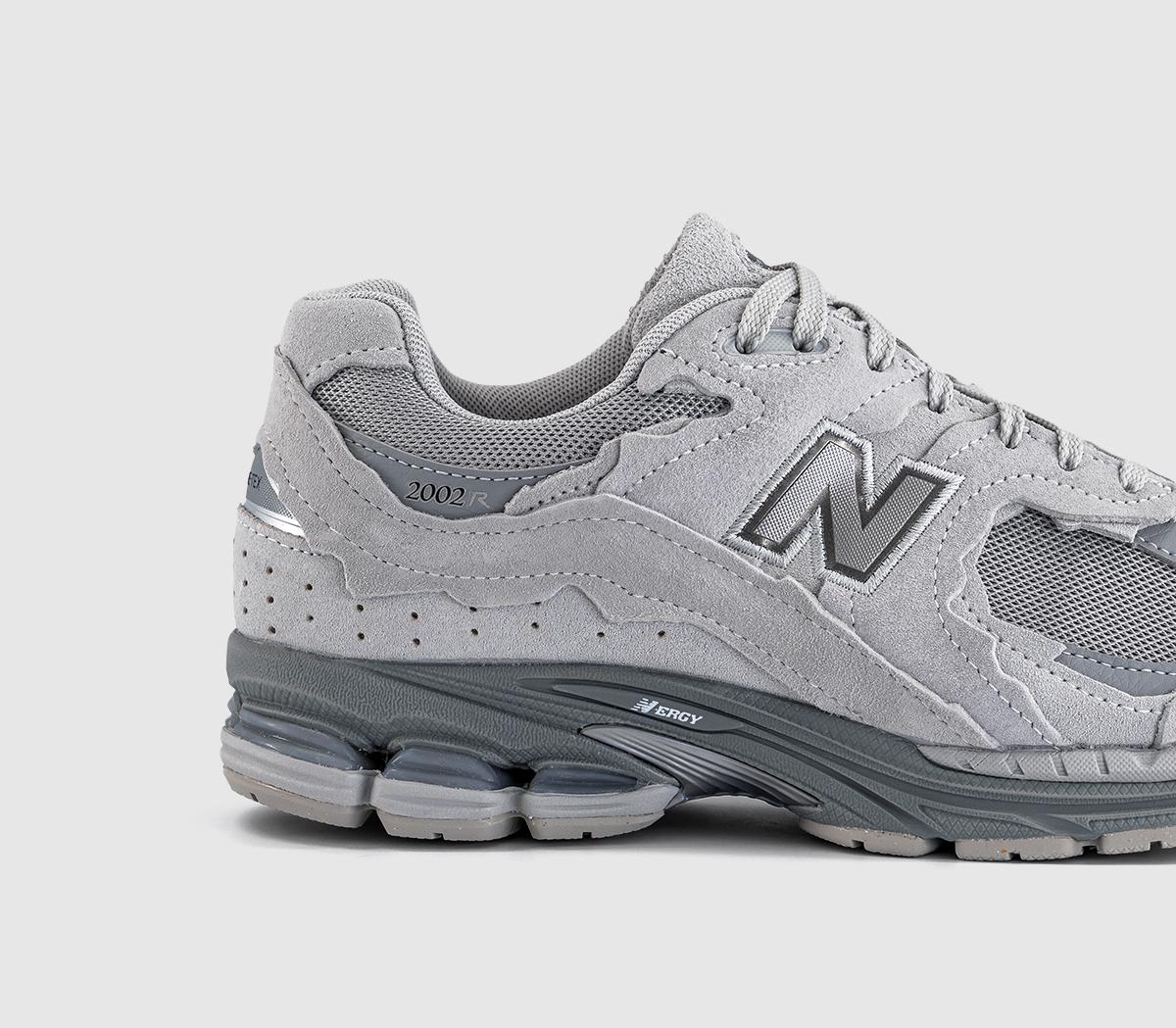 New Balance2002 GTX TrainersSlate Grey Castlerock